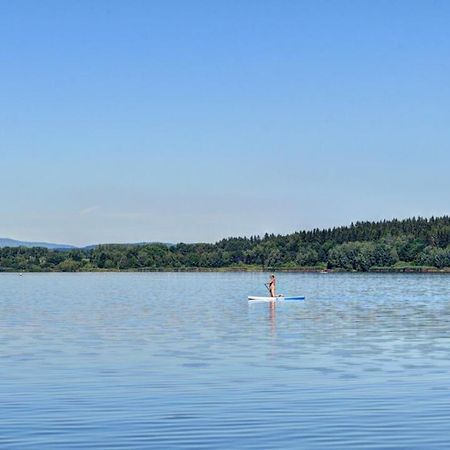 Hotel Ubytovani Na Jachte à Lipno nad Vltavou Extérieur photo