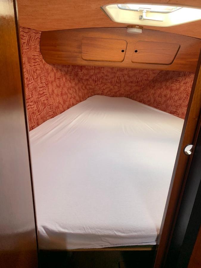 Hotel Ubytovani Na Jachte à Lipno nad Vltavou Extérieur photo